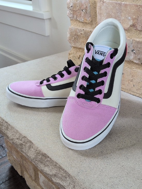 Vans Shoes - VANS I New Ward Color Block Cream, Black, Red & Purple Sneaker Skater Shoes, 9.5